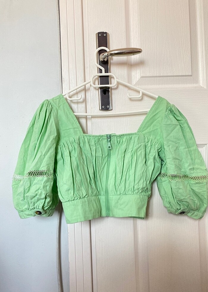 Trendyol balon kol yeşil bluz - Görsel 2