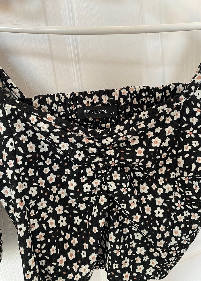 Balon kol çiçekli bluz - Görsel 3