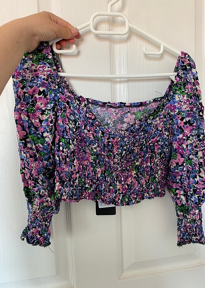 Trendyol çiçekli bluz - Görsel 2