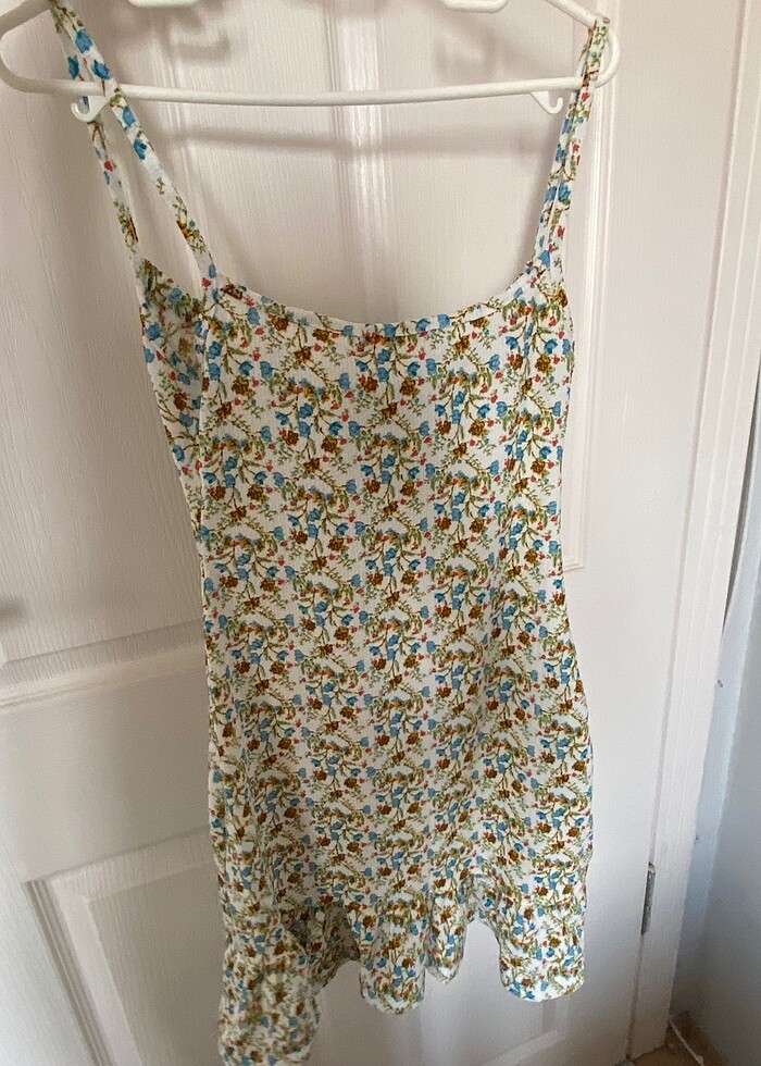 Çiçekli elbise - Görsel 2