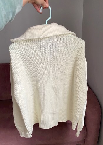 Beyaz Yarım Fermuarlı Örgü Kadın Kazak - Görsel 3