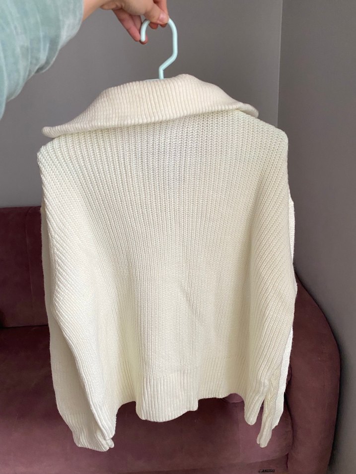 Beyaz Yarım Fermuarlı Örgü Kadın Kazak - Görsel 3