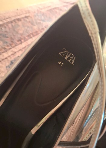 Zara Metal Stiletto