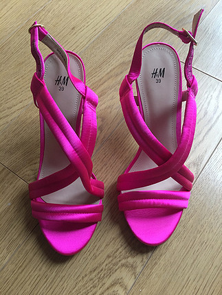 39 Beden H&m rahat topuklu saten sandalet