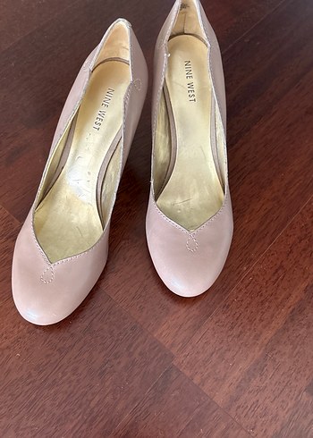 Nine West ürünü