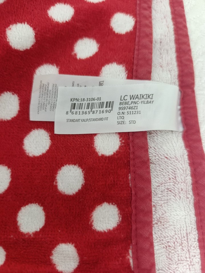 Kırmızı Kapüşonlu Minnie Mouse Desenli Çocuk Panço - Görsel 3