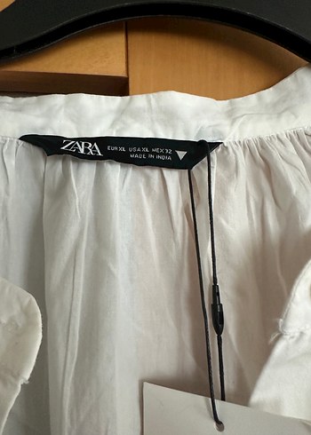 Zara Düğmeli Beyaz Bohem Kadın Gömlek Zara