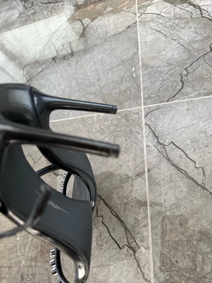 Bershka İnce Topuklu Taşlı Ayakkabı - Görsel 4