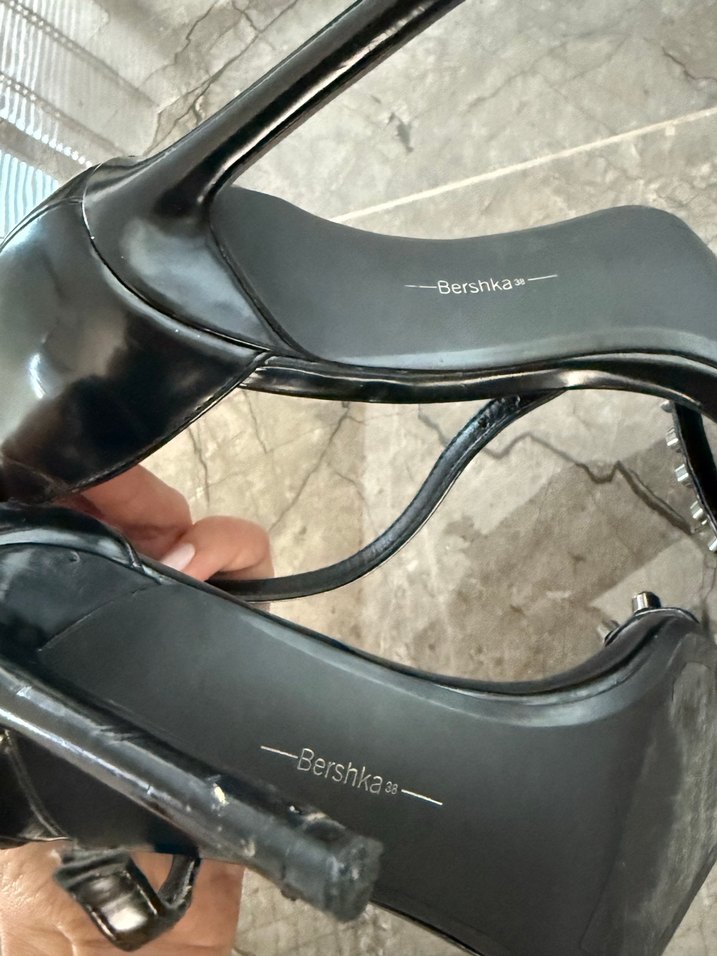 Bershka İnce Topuklu Taşlı Ayakkabı - Görsel 5