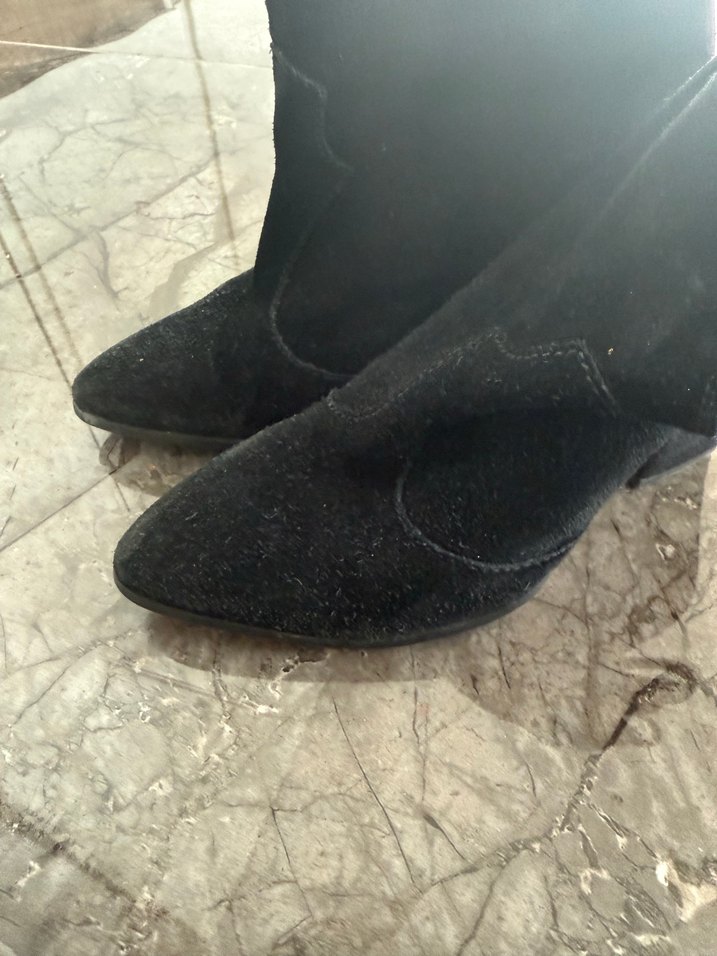 Siyah Süet Tokalı Kadın Bot - Görsel 4