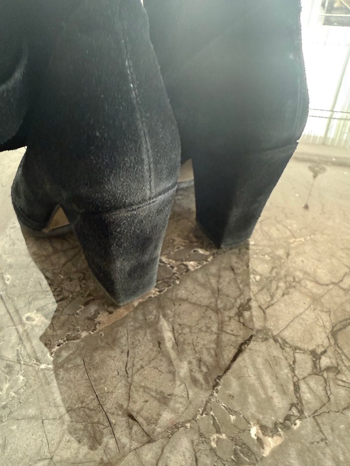 Siyah Süet Tokalı Kadın Bot - Görsel 3