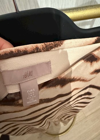 H&M Zebra Desenli Saten Etek - Görsel 8