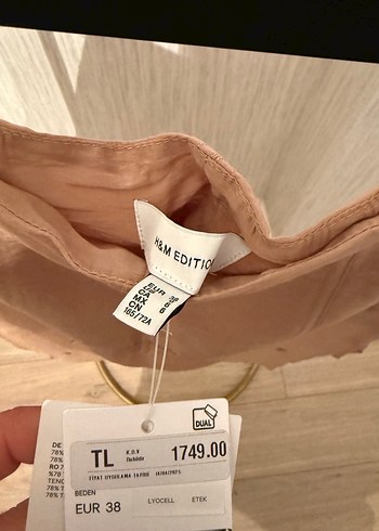 H&M Boncuk İşlemeli Bej Uzun Saten Etek - Görsel 9