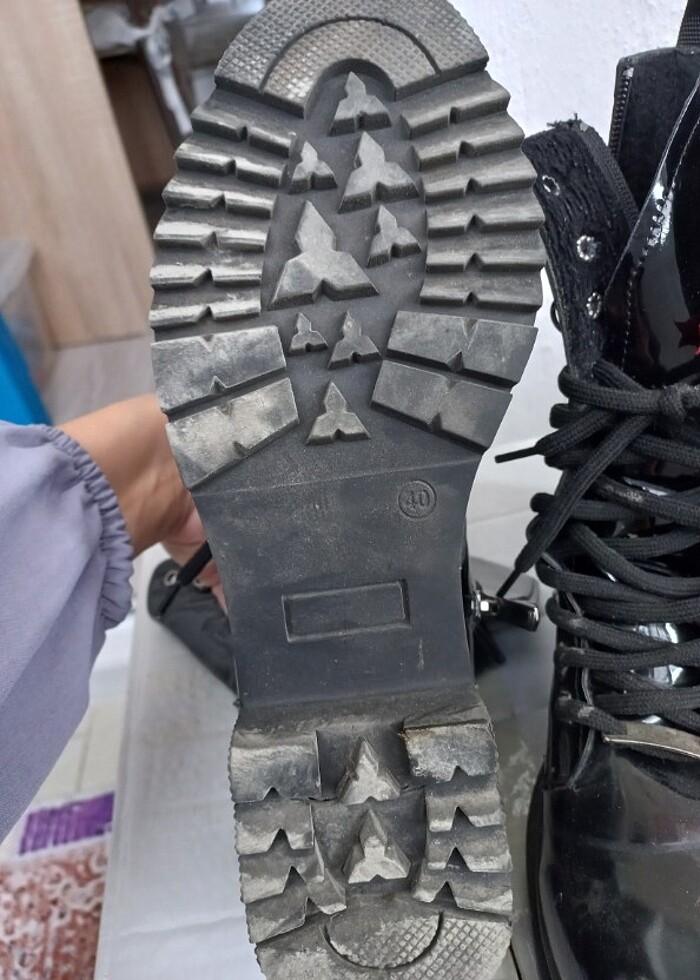 Bayan bot - Görsel 2