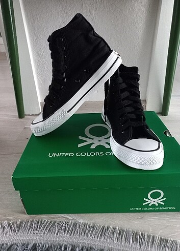 36 Beden siyah Renk Benetton convers 