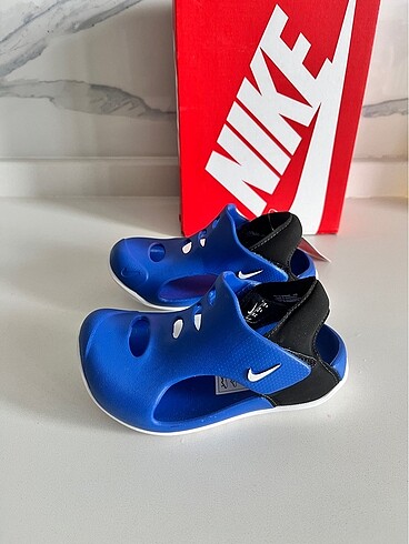25 Beden Nike çocuk sandalet