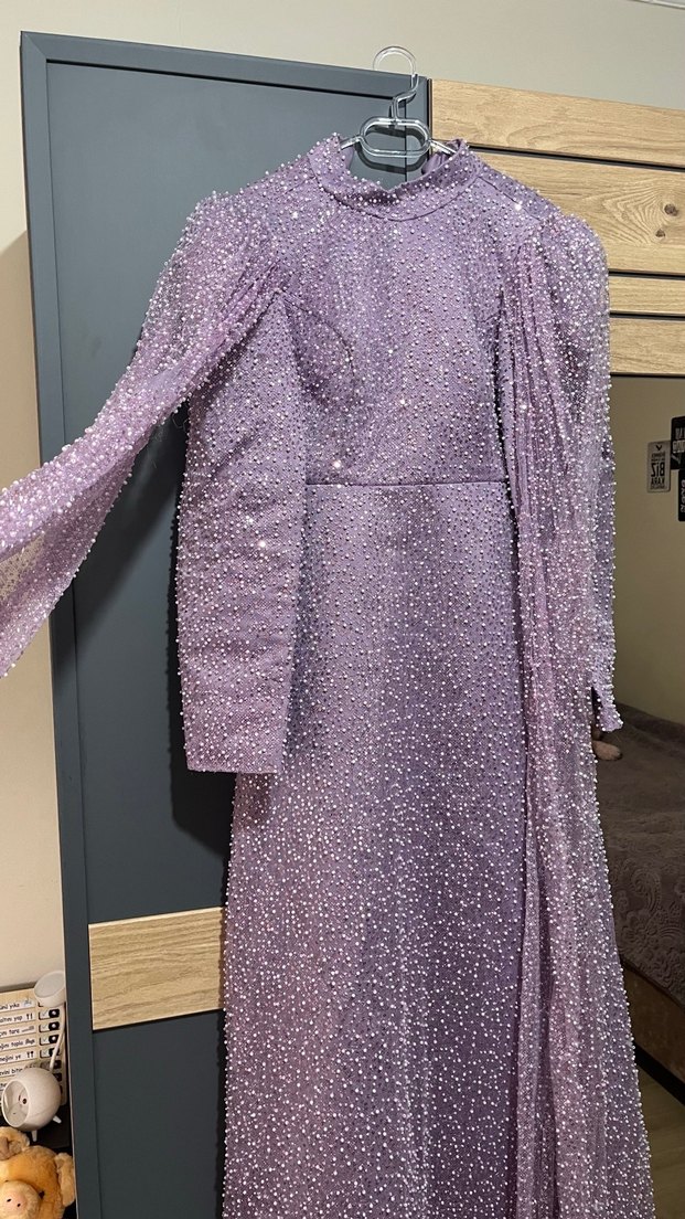 Uzun Kollu Mor Parlak Kadın Abiye Elbise - Görsel 2
