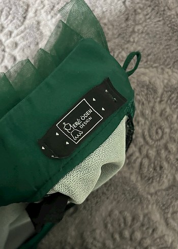 Uzun Kollu Yeşil İşlemeli Abiye Elbise - Görsel 4