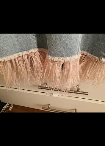 Tüy detaylı kot ceket - Görsel 4