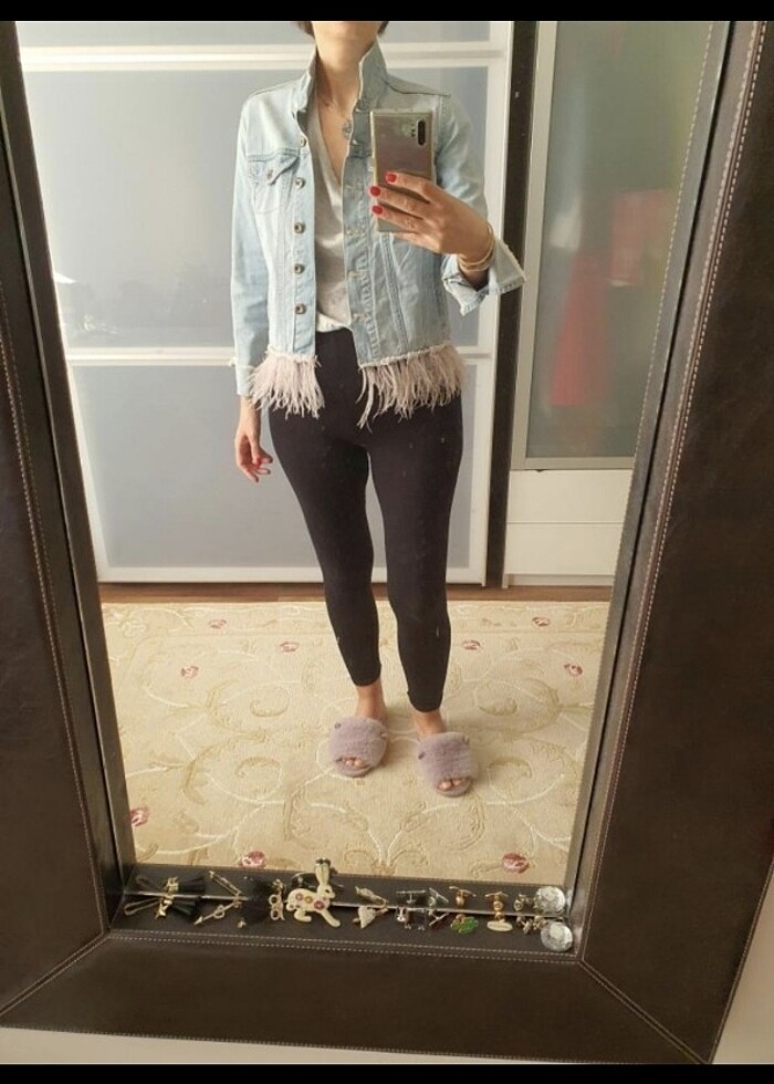 Tüy detaylı kot ceket - Görsel 3