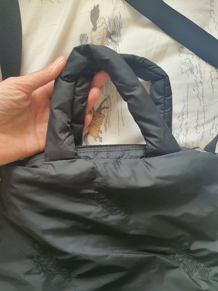 Calvin Klein Siyah Omuz Çantası - Görsel 5