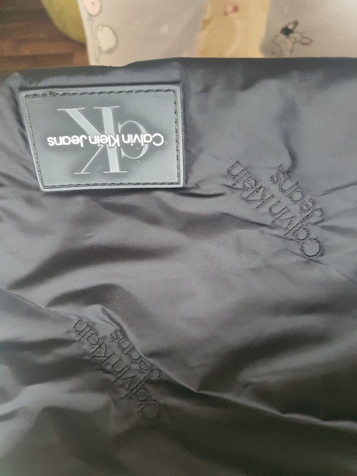 Calvin Klein Siyah Omuz Çantası - Görsel 3