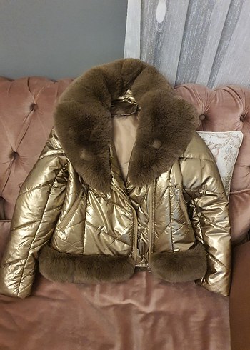Bej Parlak Kadın Ceket Kürklü - Görsel 2