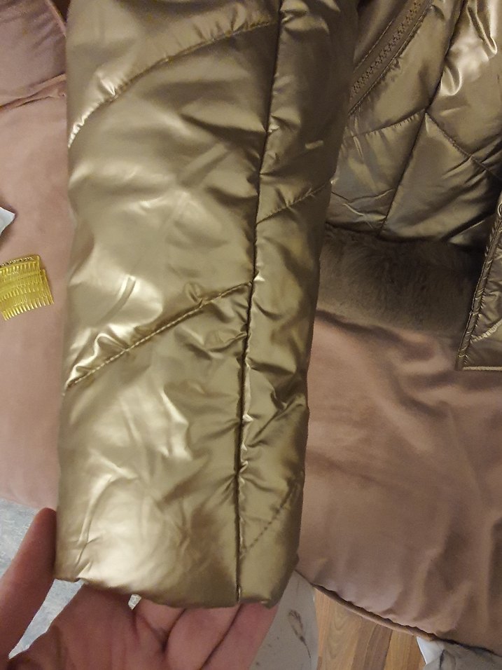 Bej Parlak Kadın Ceket Kürklü - Görsel 5