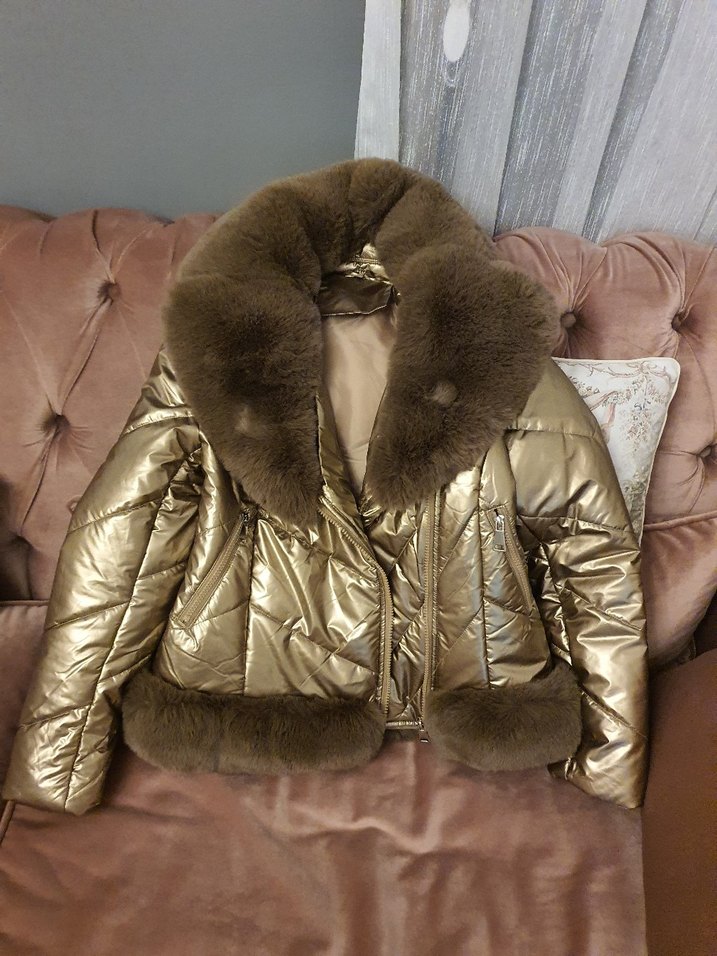 Bej Parlak Kadın Ceket Kürklü - Görsel 2