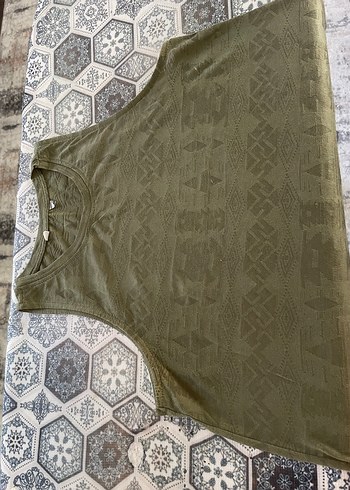 Yeşil Parlak Kadın Atlet, Salaş Kesim - Görsel 3