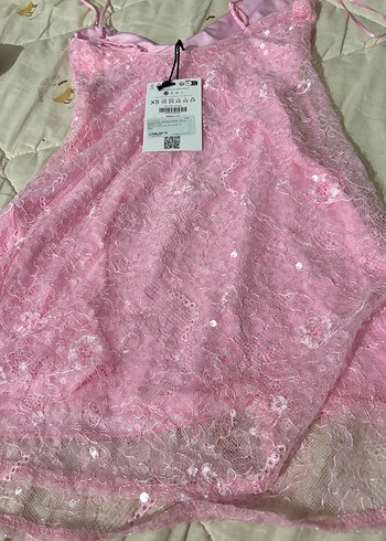 Bershka Pembe Payetli Dantel Elbise