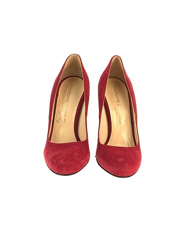 37 Beden Diğer Stiletto %70 İndirimli.