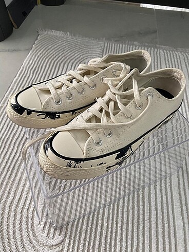 38 Beden Converse