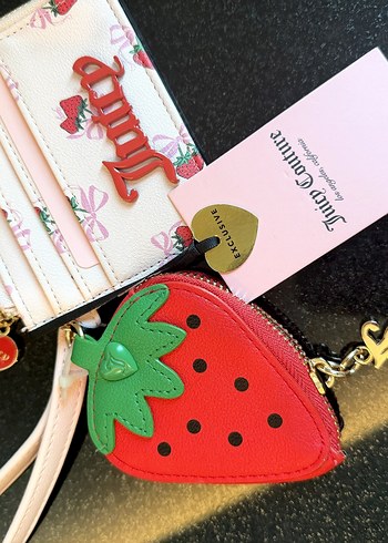 Juicy Couture Cilek Desenli Kartlik Cuzdan Seti