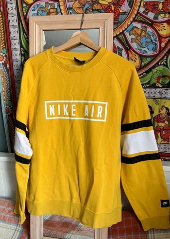 Nike Air Sari Bisiklet Yaka Sweatshirt
