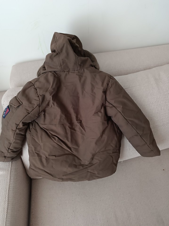 Kahverengi Erkek Çocuk Kürklü Mont - Görsel 2