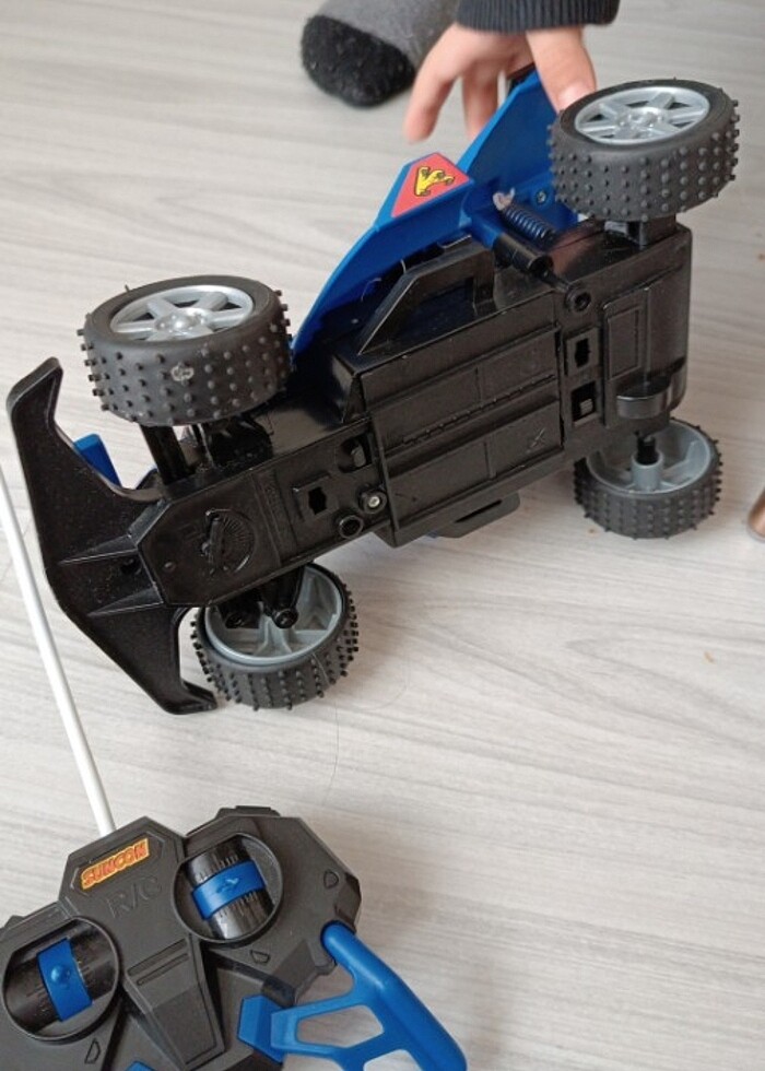 Kumandalı araba  - Görsel 2