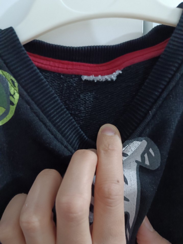 Desenli Erkek Çocuk Sweatshirt ve pantolon - Görsel 3