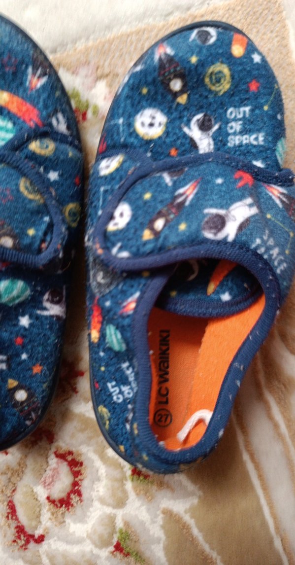 Erkek Çocuk Renkli Baskılı Ev Terliği - Görsel 4