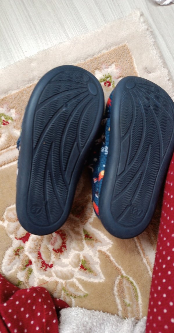 Erkek Çocuk Renkli Baskılı Ev Terliği - Görsel 2