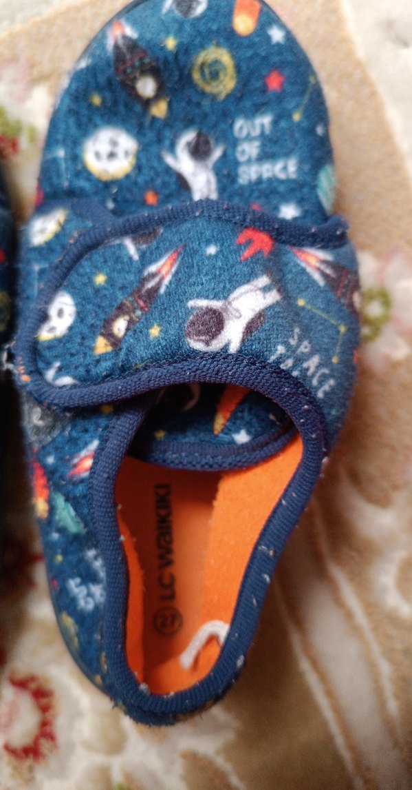 Erkek Çocuk Renkli Baskılı Ev Terliği - Görsel 3