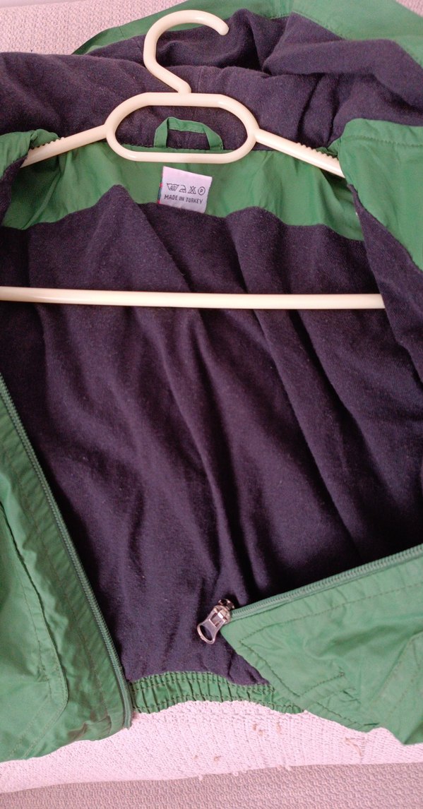 Erkek Çocuk Yeşil Kapüşonlu Fermuarlı Ceket - Görsel 2