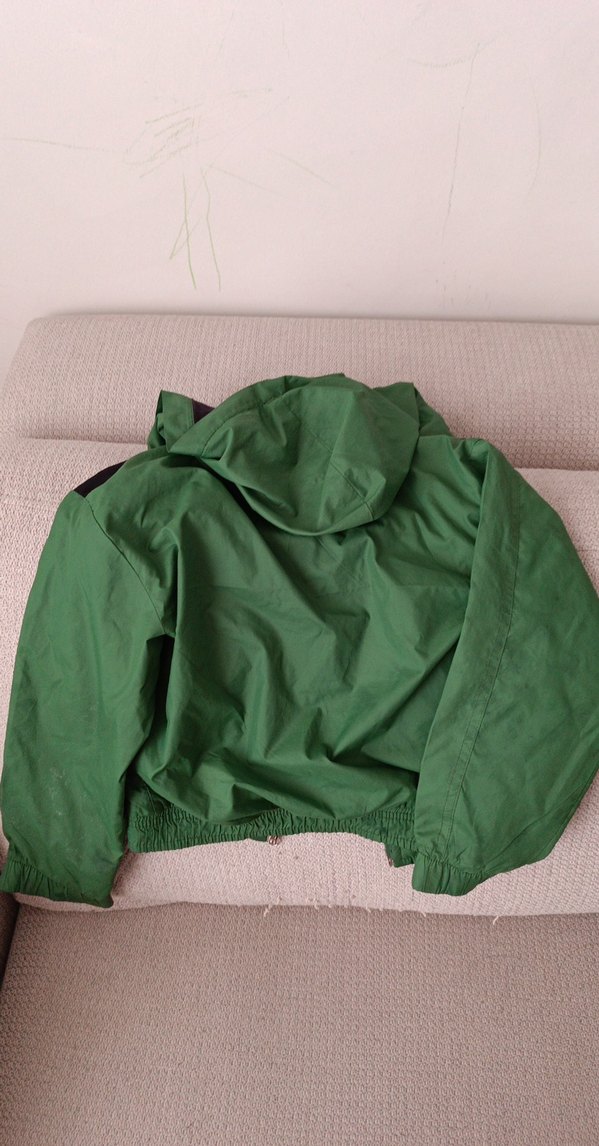 Erkek Çocuk Yeşil Kapüşonlu Fermuarlı Ceket - Görsel 3