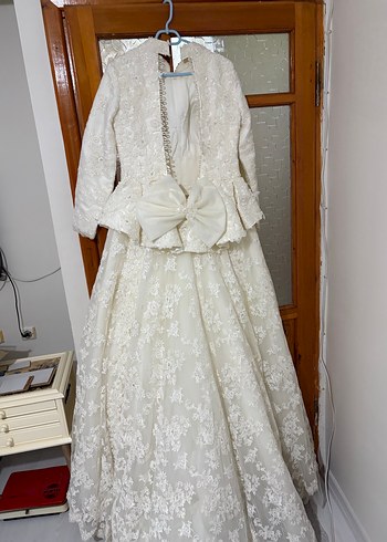 32 Beden beyaz Renk Uzun Kollu Vintage Prenses Gelinlik