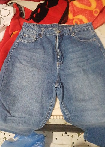 Trendyol & Milla Acik Mavi Rahat Kesim Denim Jean