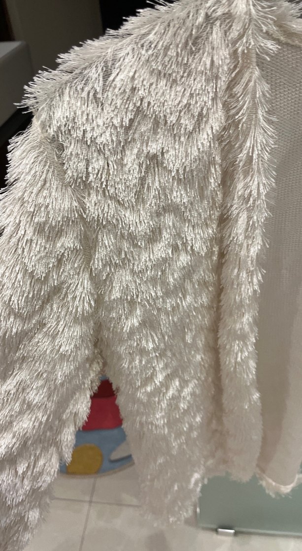 Kadın Beyaz Kürk Detaylı Midi Hırka - Görsel 3