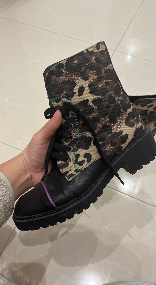 Leopar Desenli bot - Görsel 4