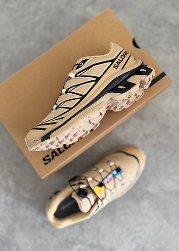 Salomon Sneaker