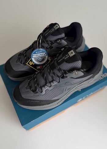 Columbia Sneaker