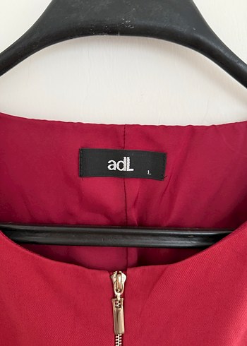 Kırmızı Fermuarlı Kolsuz Midi Elbise - Görsel 3